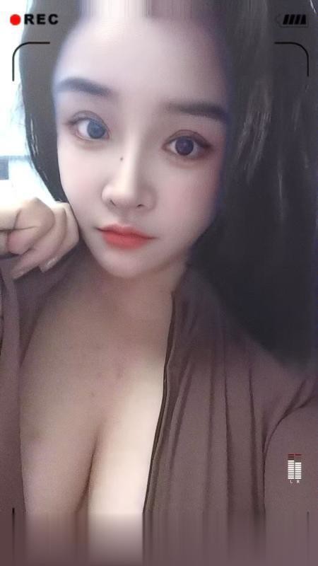 西安电视塔约炮大奶Lisa