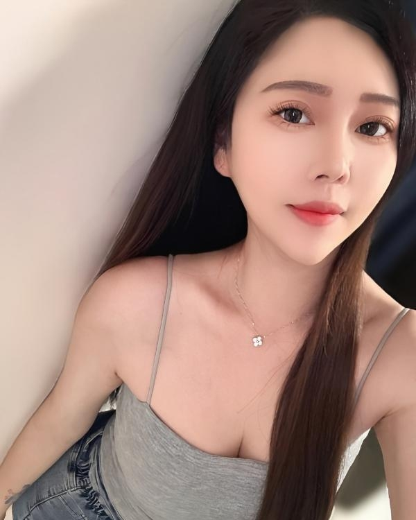 乌鲁木齐市乌蜜桃臀尤物