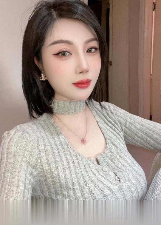 郑州个人E胸服务系很温柔的姐姐