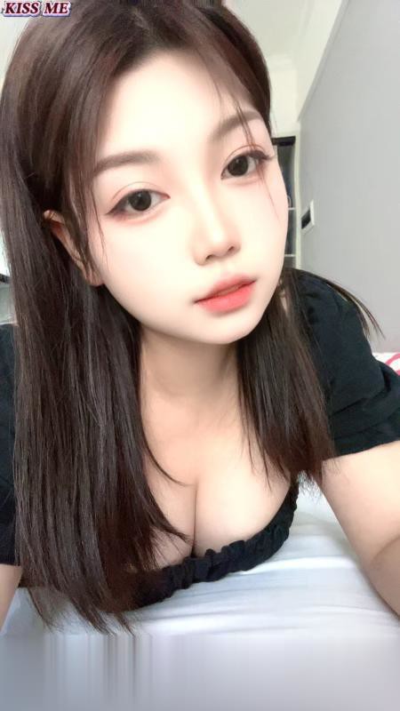 湖南-长沙零零嫩妹兼职很有料黑丝美腿