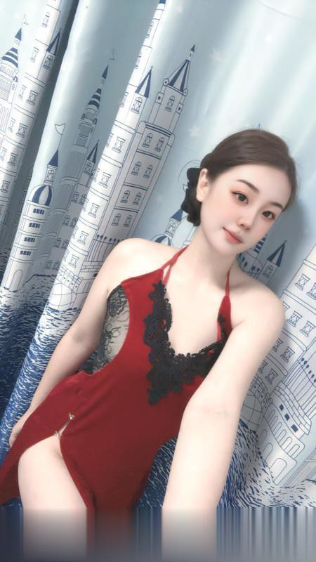 苏州姑苏黑丝大屁股美女