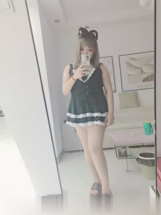 上海浦江镇丰满大屁屁甜甜