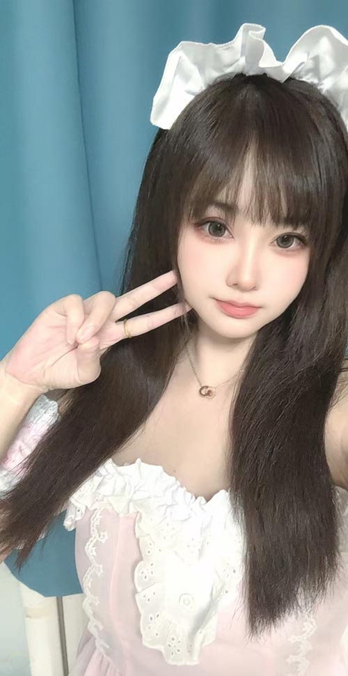 北京广渠门外超短裙黑丝JK嫩妹舔蛋蛋