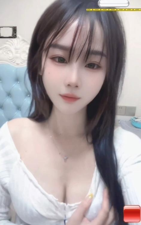 深圳市龙华颜值淼淼妹子