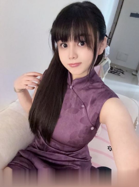 上海大胸气质美女