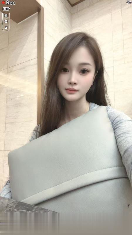 武汉小荔枝.老师