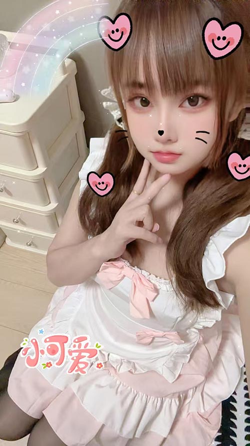 北京广渠门外超短裙黑丝JK嫩妹舔蛋蛋