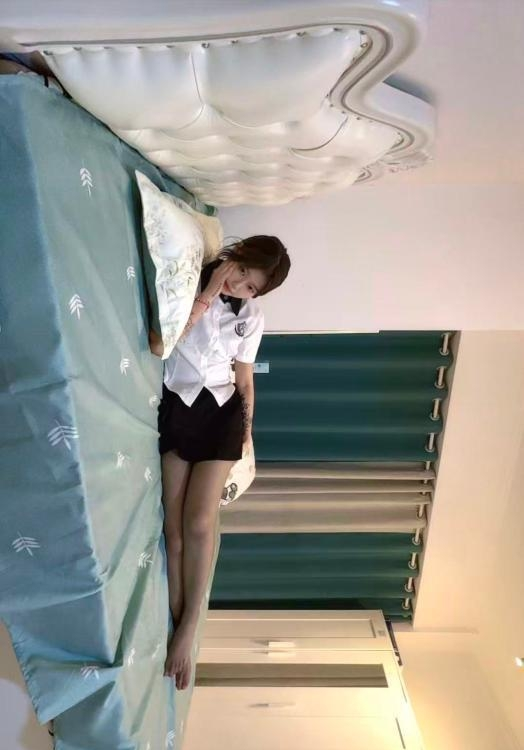 南京市超清纯高颜值嫩妹