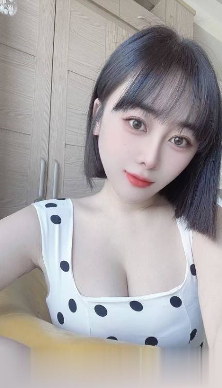 上海短发御姐艾琳