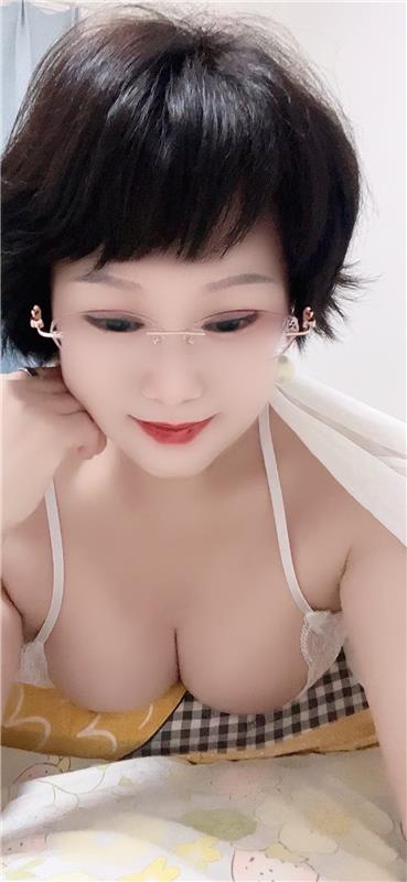 郑州短发染少妇琳琳