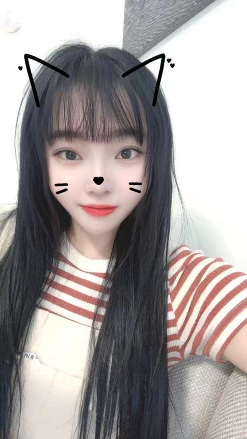 北京新来的苗族小嫩妹cos文文，嫩，骚，玩得开，足钟不