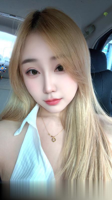 深圳罗湖丑丑回归小姐姐台湾进修回来了,性感颜值女神