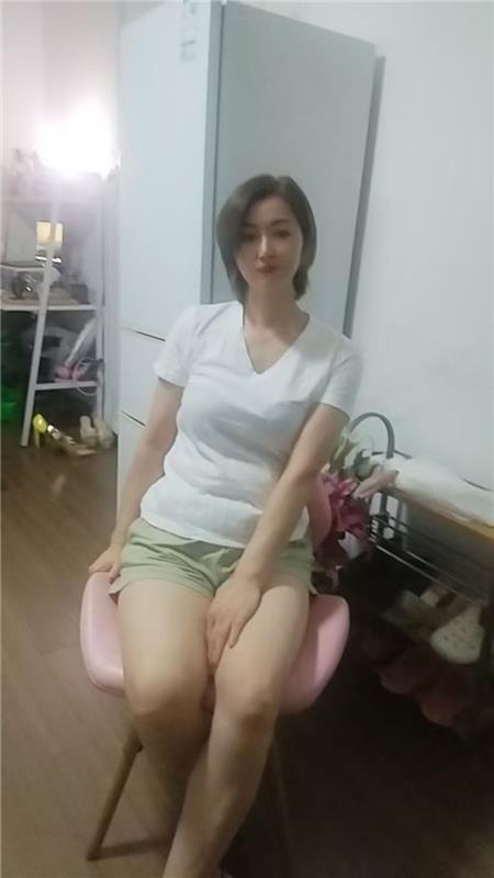 北京劲松黑丝美少妇