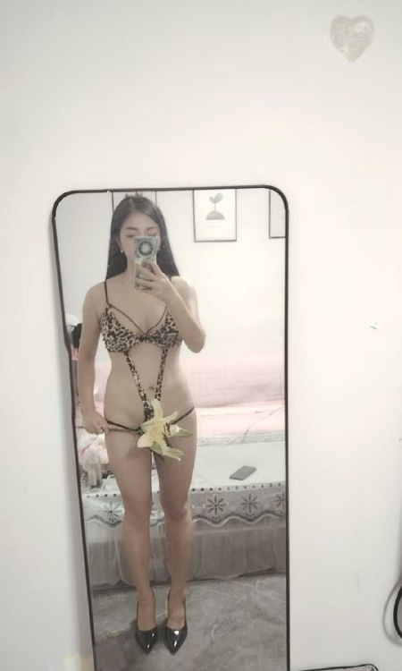 深圳市大长腿肥臀温蒂