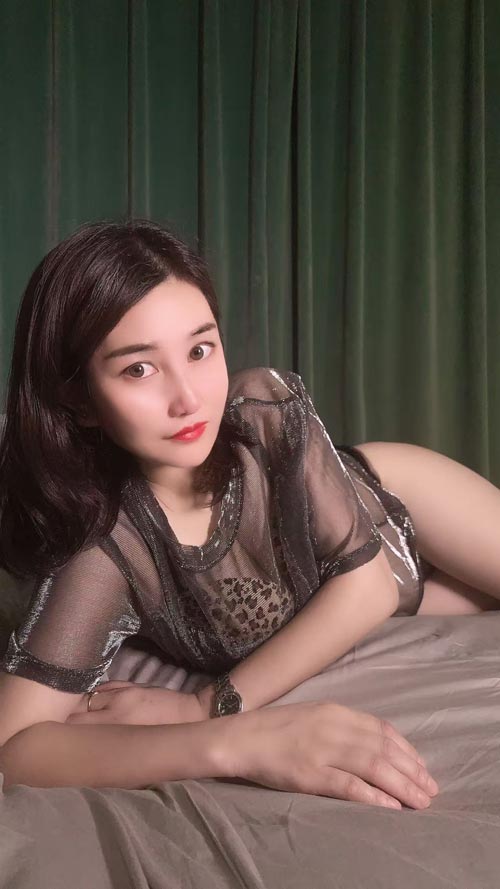 北京立水桥风骚小姐姐 活口霸道 身材丰满 莞式一条龙