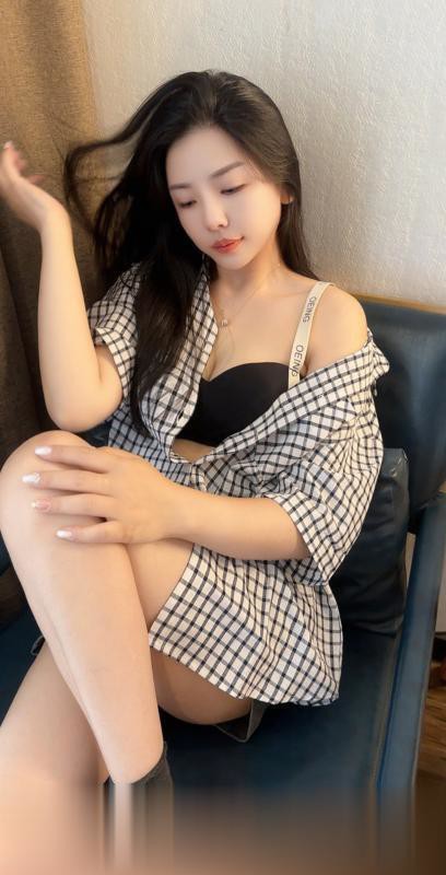 广州轻熟美臀小鱼