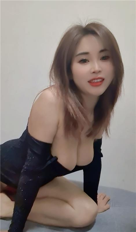 广州江南西小奶油胸很大