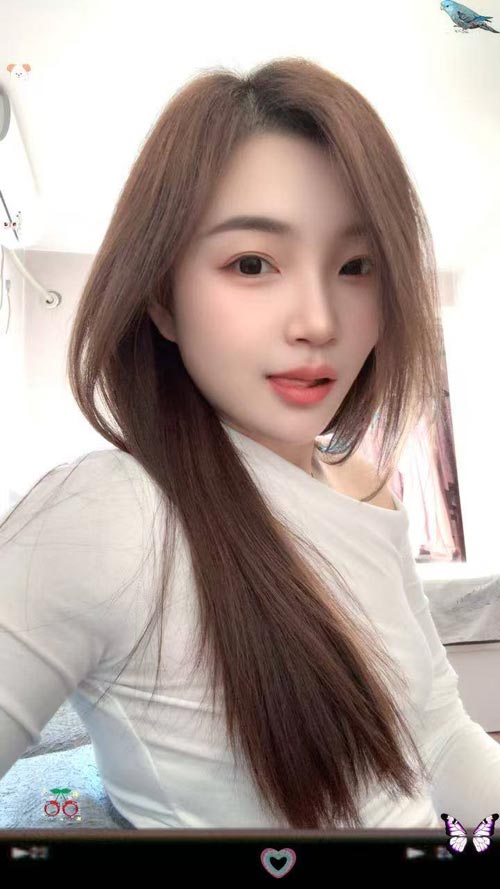 北京平乐园贼漂亮的小女孩