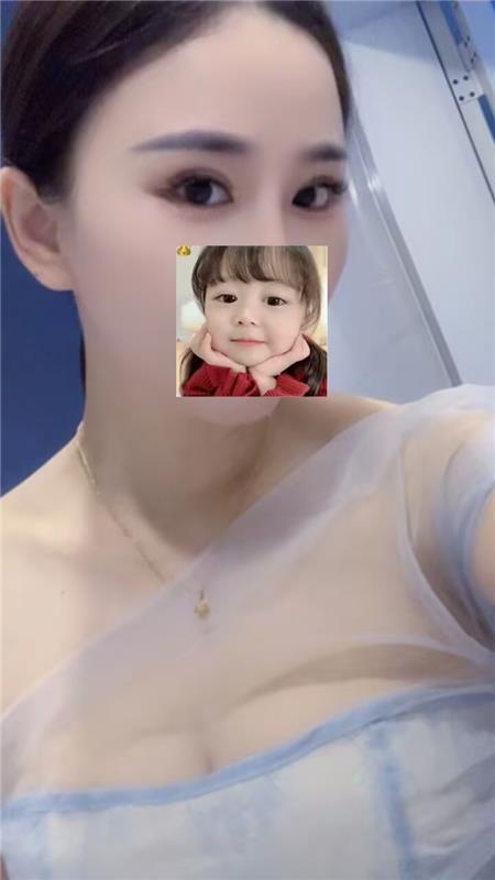 杭州特色喷水妹子