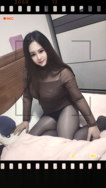 安庆光彩大胸美女