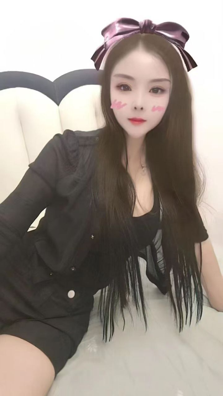 北京方庄小少妇，吹拉弹唱，懂男人的小骚货