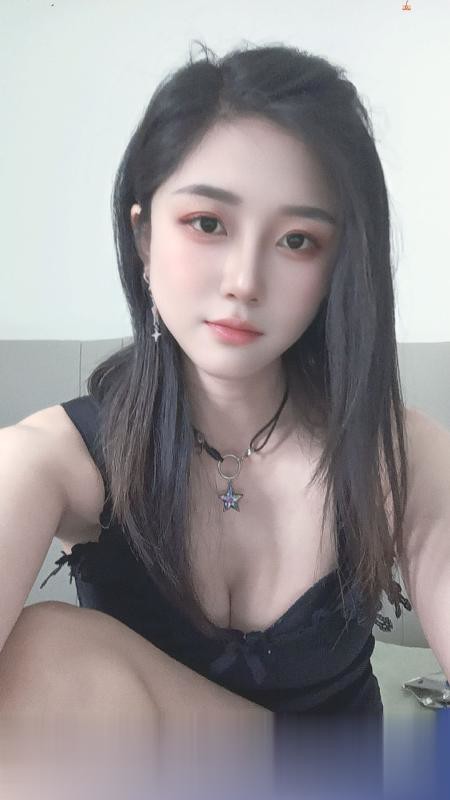 武汉武昌风情安怡姐姐前凸后翘,两只大白兔摇摇欲坠,...