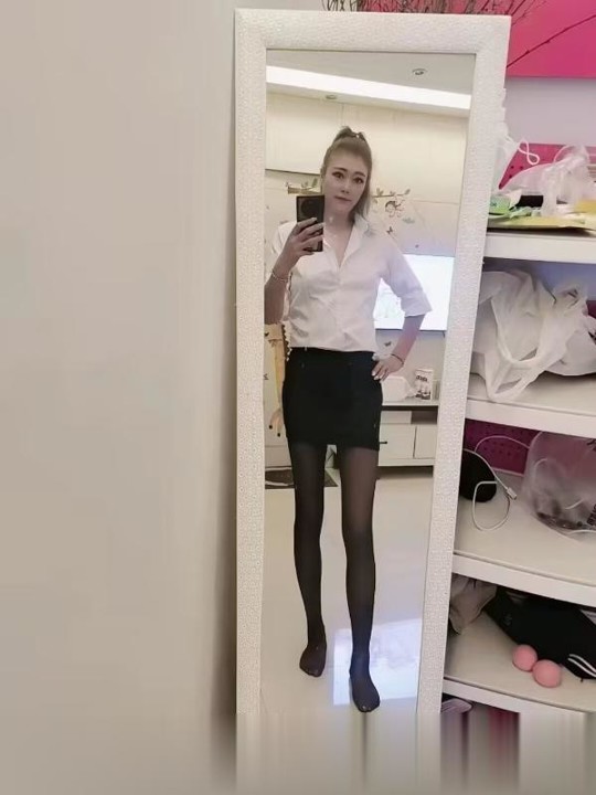 徐州泉山区楼凤少妇.