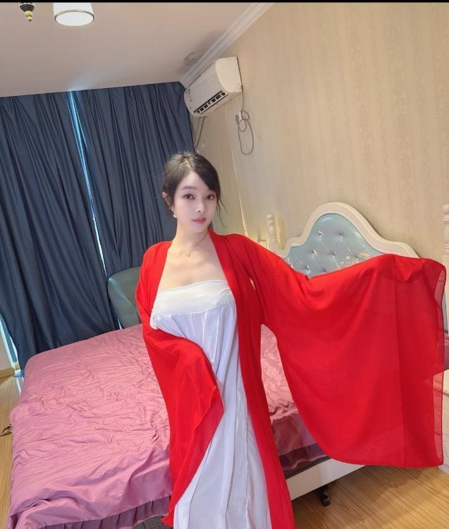 苏州市吴中风韵美女