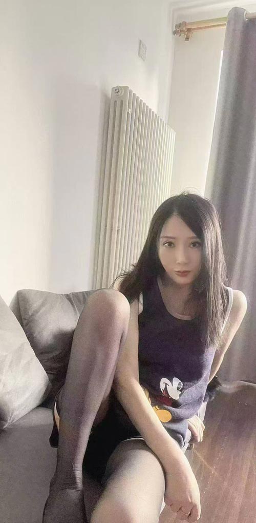 北京凤楼微熟女美少妇 黑丝 69 漫游 性价比超高