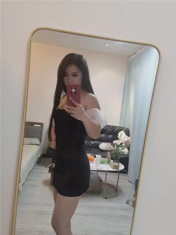 北京望京刚下水女孩，服务天花板