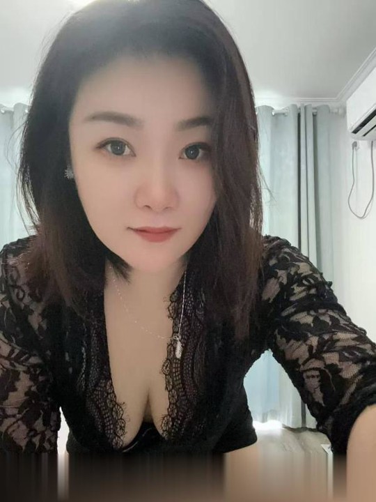 南京建邺小懒猫御姐范，人好很随和