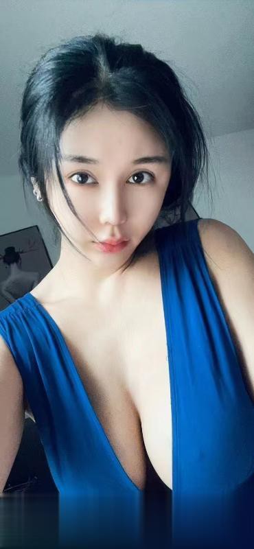 深圳诱人美臀女神丝丝